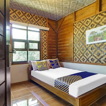 Oyo Homes 90956 Desa Wisata Guranteng Pendjalu Eksteriør bilde