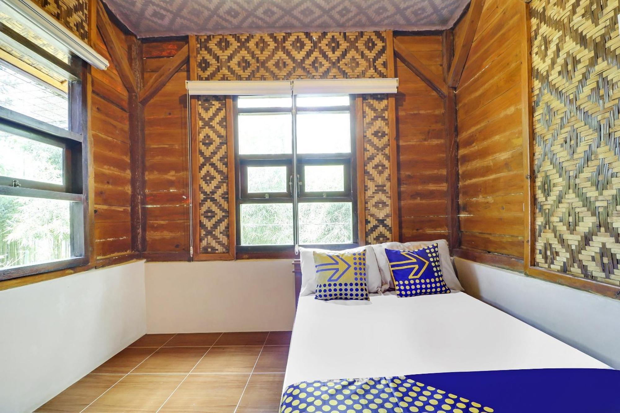 Oyo Homes 90956 Desa Wisata Guranteng Pendjalu Eksteriør bilde