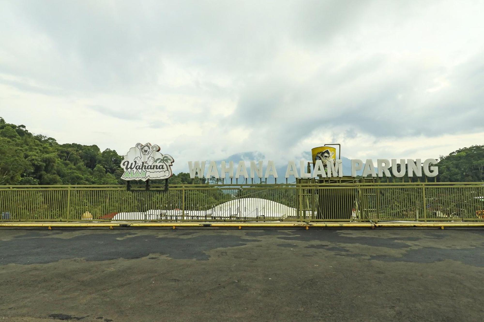 Oyo Homes 90956 Desa Wisata Guranteng Pendjalu Eksteriør bilde
